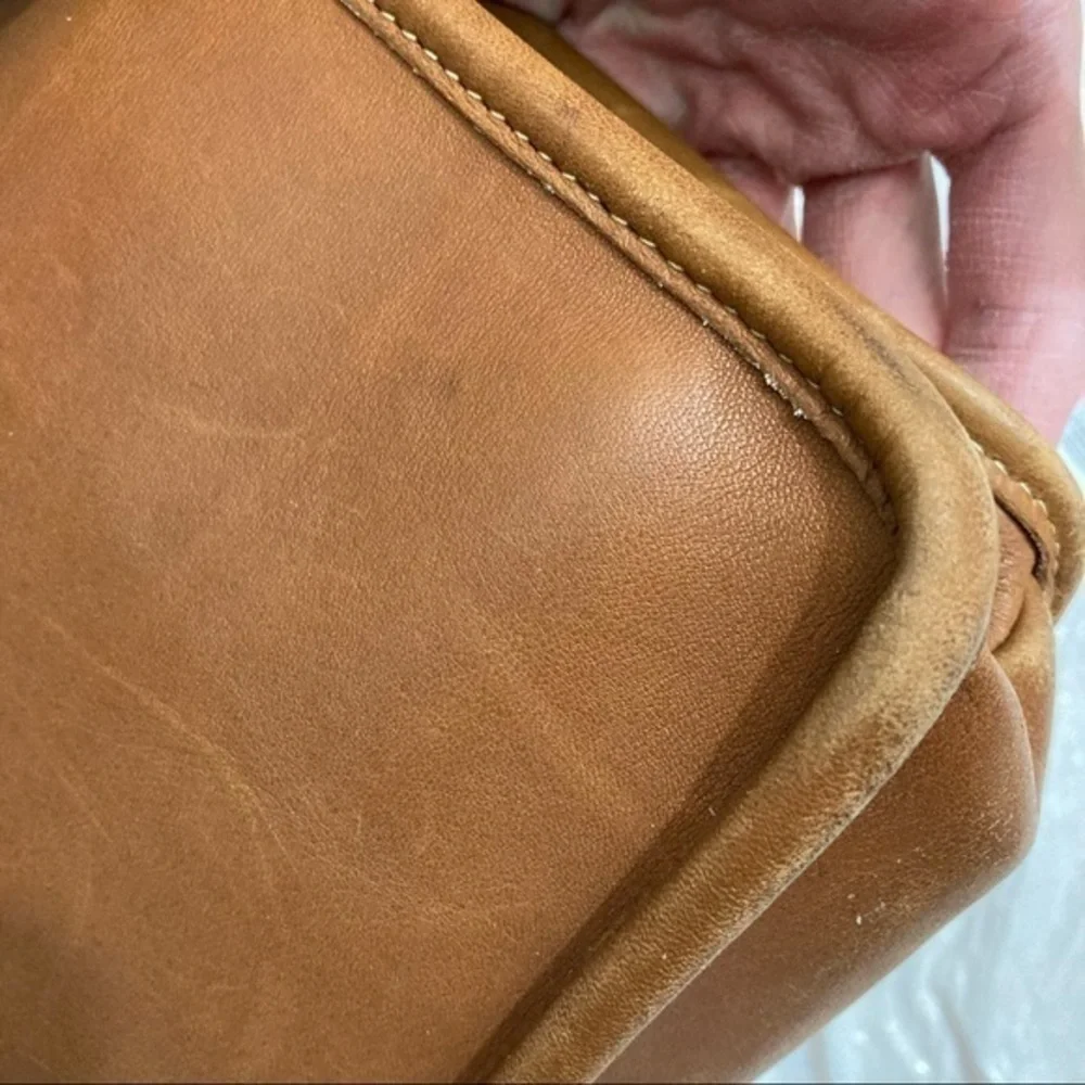 Coach vintage English tan leather briefcase laptop work bag